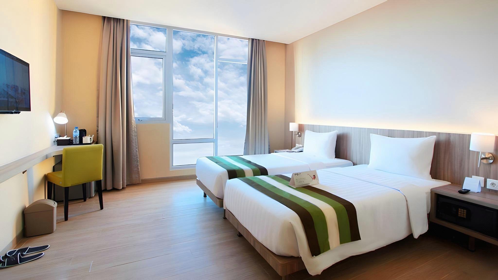 Grand Whiz Megamas Manado 19/39