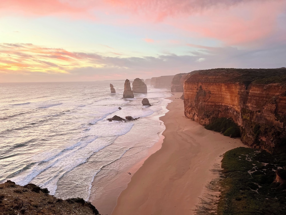 PORT CAMPBELL MOTOR INN 44/50