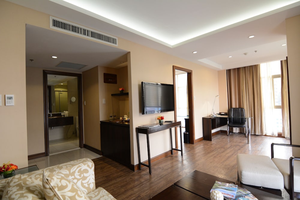 Ramada by Wyndham Manila Central 36/43