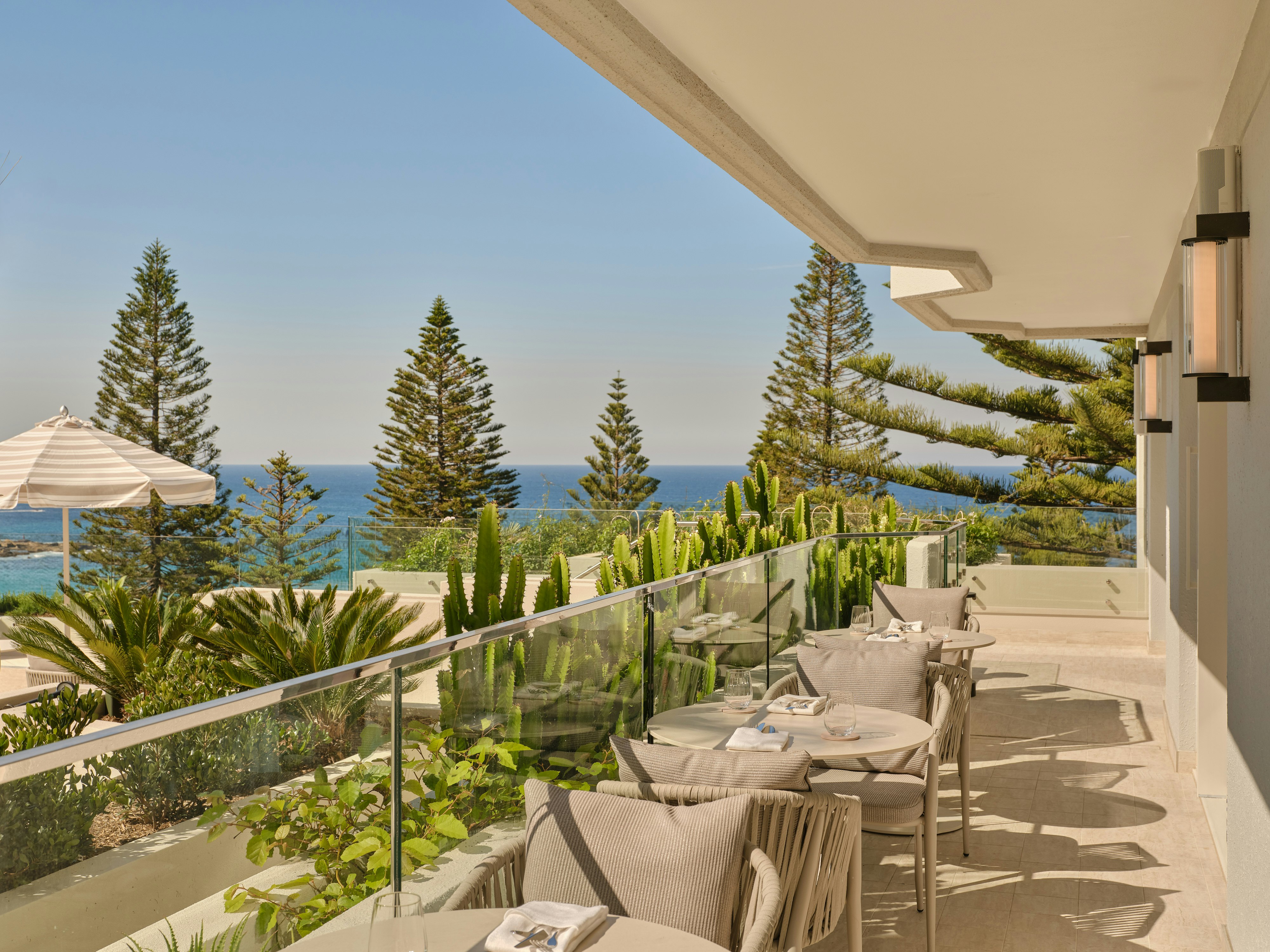 InterContinental Sydney Coogee Beach by IHG 64/80