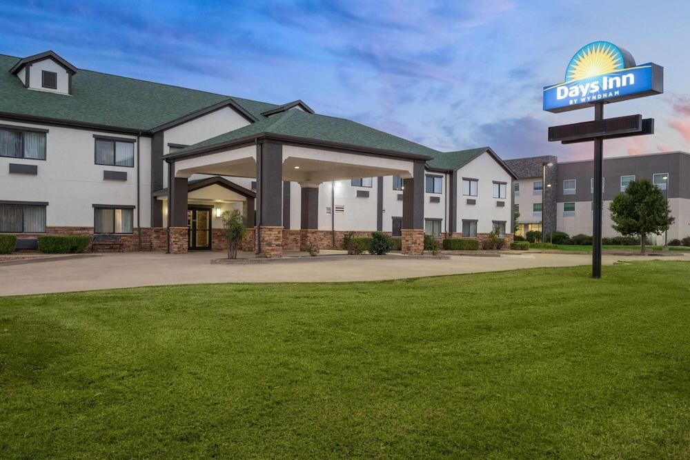 Days Inn by Wyndham Coffeyville 57/63