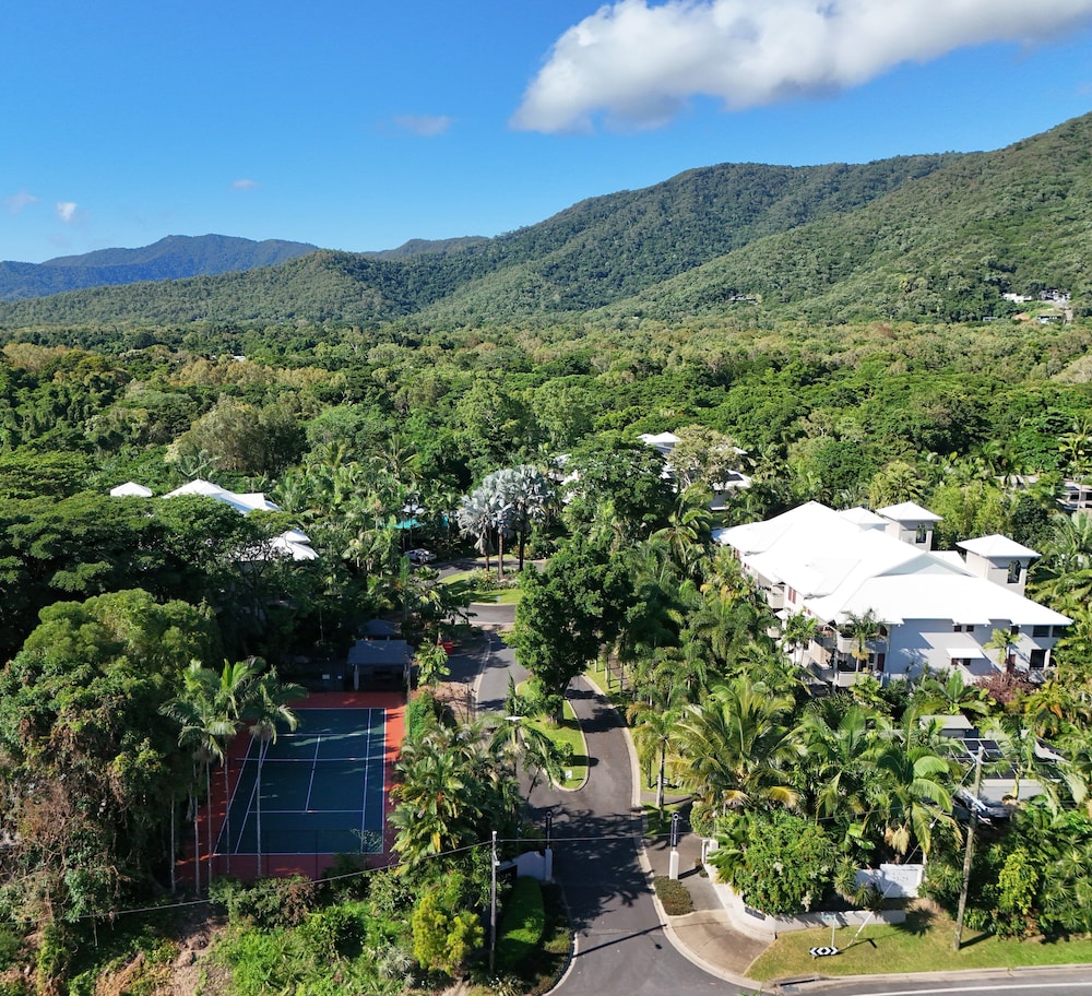 Oasis At Palm Cove 4/71