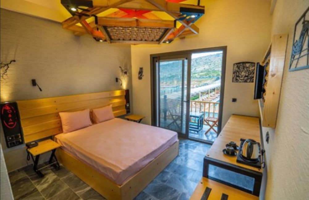 Kosa Otel Çesme 12/50