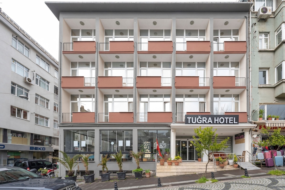 TUGRA HOTEL 2/65