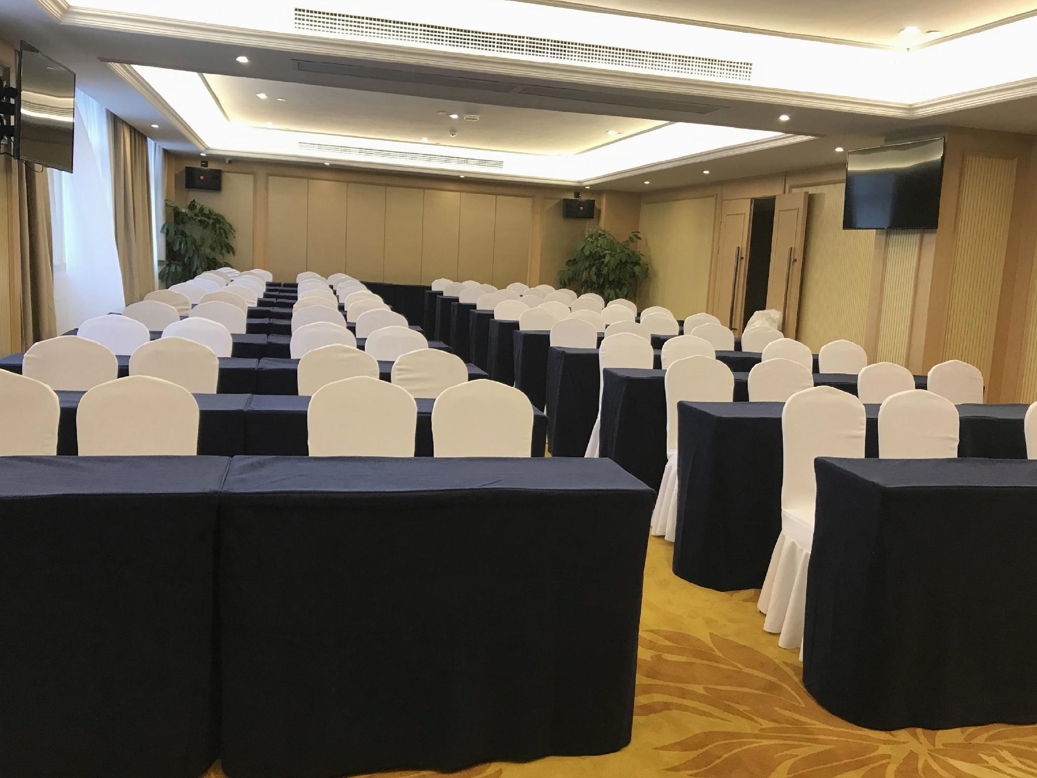 Vienna Hotel (Huaiyuan Xinhe) 25/33