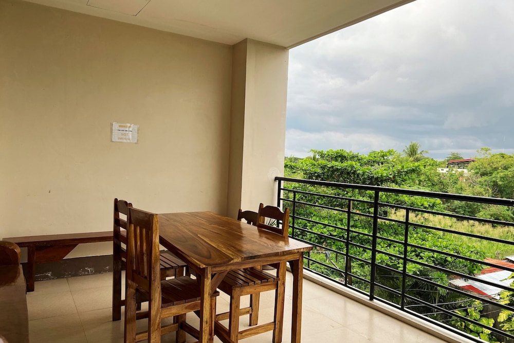 Sta Rosa Inn Iloilo powered by Cocotel 20/31