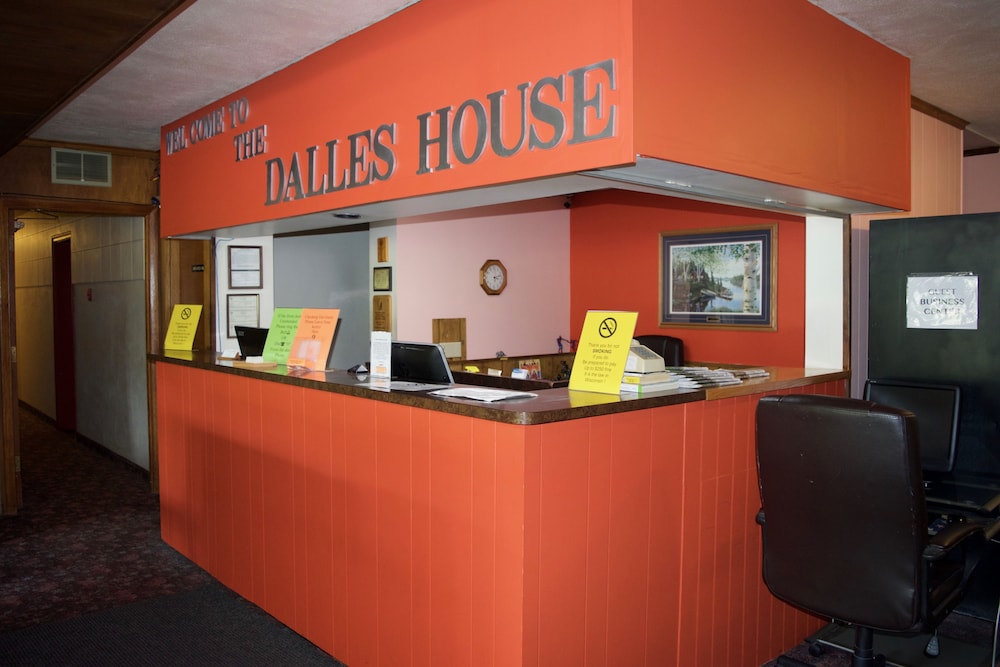 The Dalles House Motel 6/68