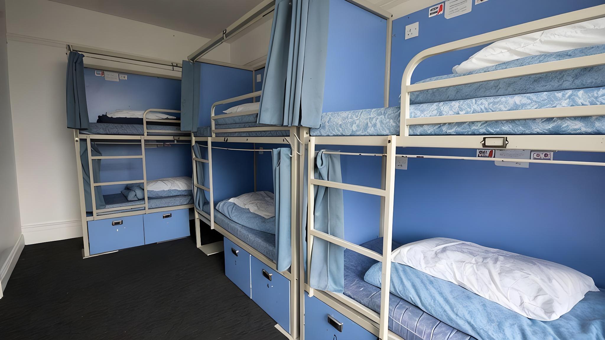 Mixed Dorm, 12 Beds, Private Bathroom