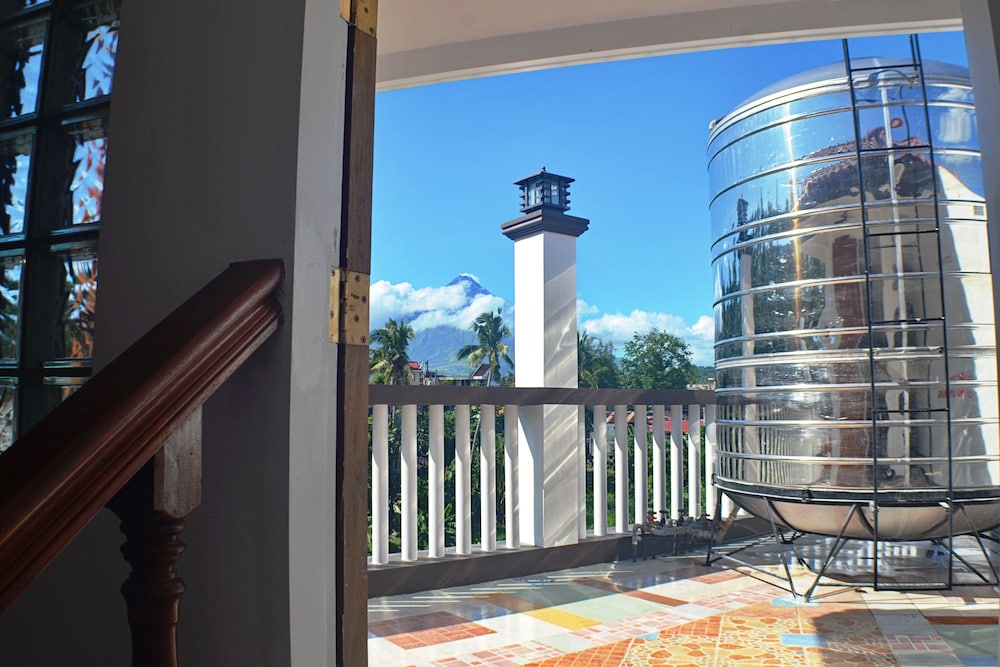 Mayon Backpackers Hostel 3/35