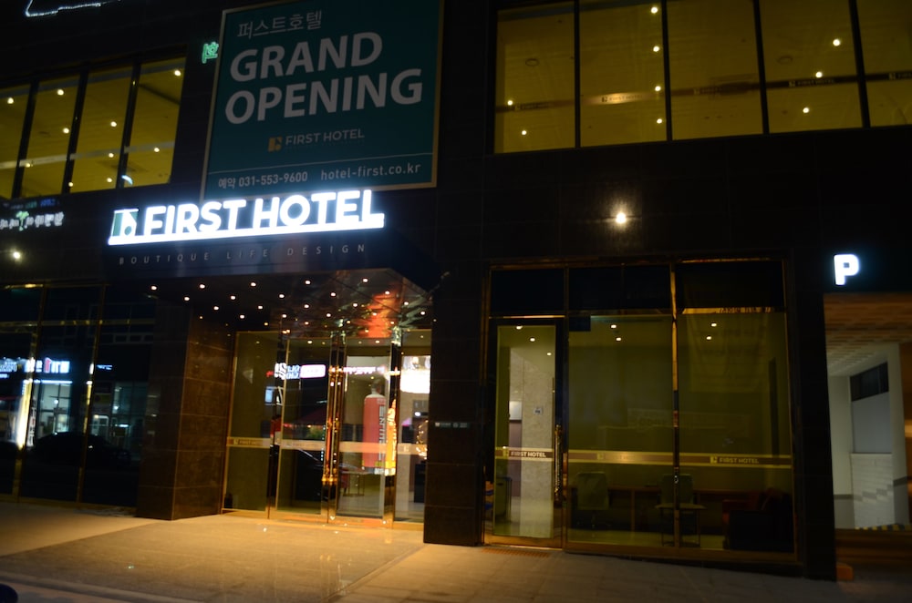 Galmea First Hotel 3/50