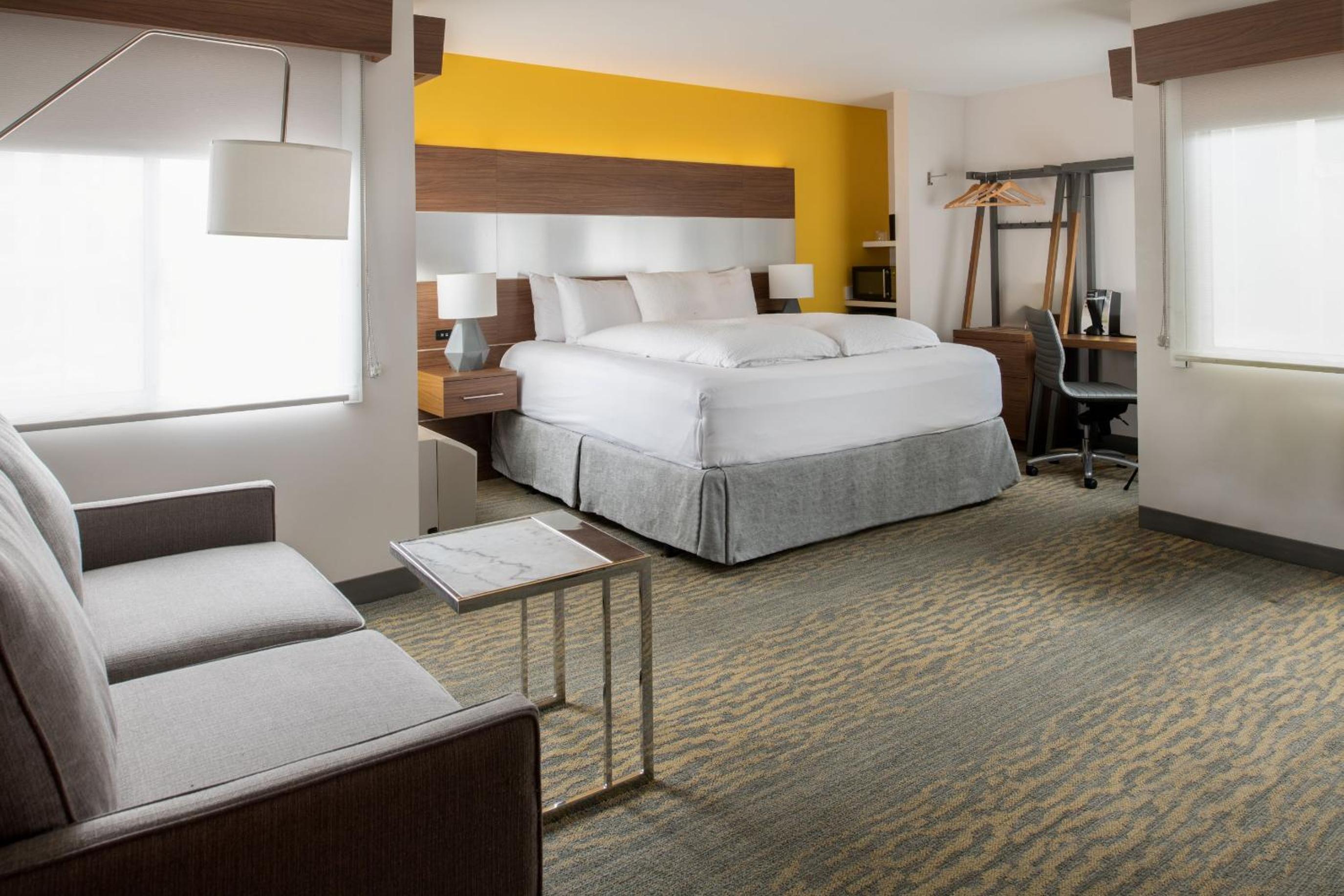 Gaslamp, Junior Suite, King Bed