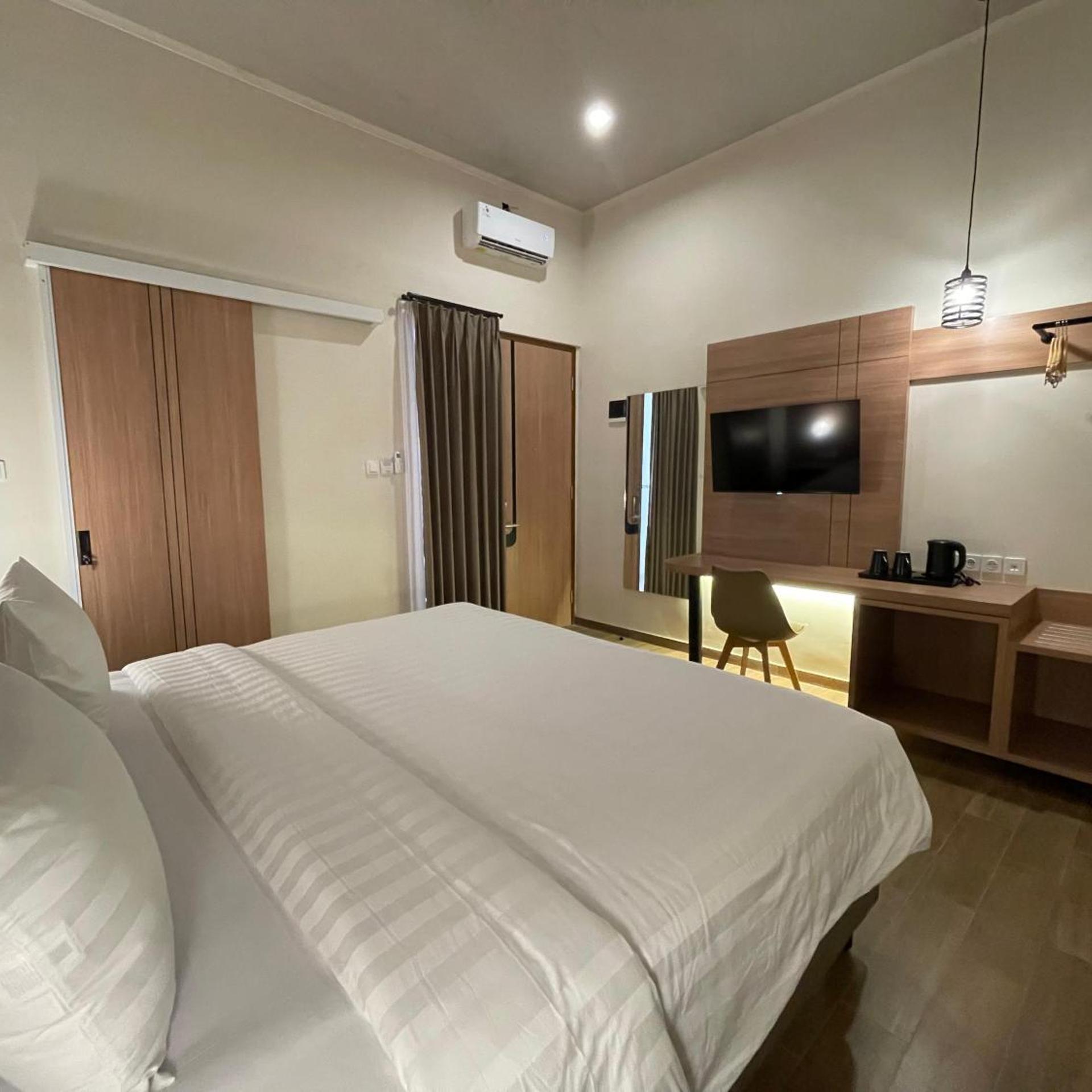 Azana Essence Sanggabuana Villa Bogor 1/21