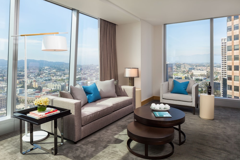 INTERCONTINENTAL LOS ANGELES DOWNTOWN 48/79