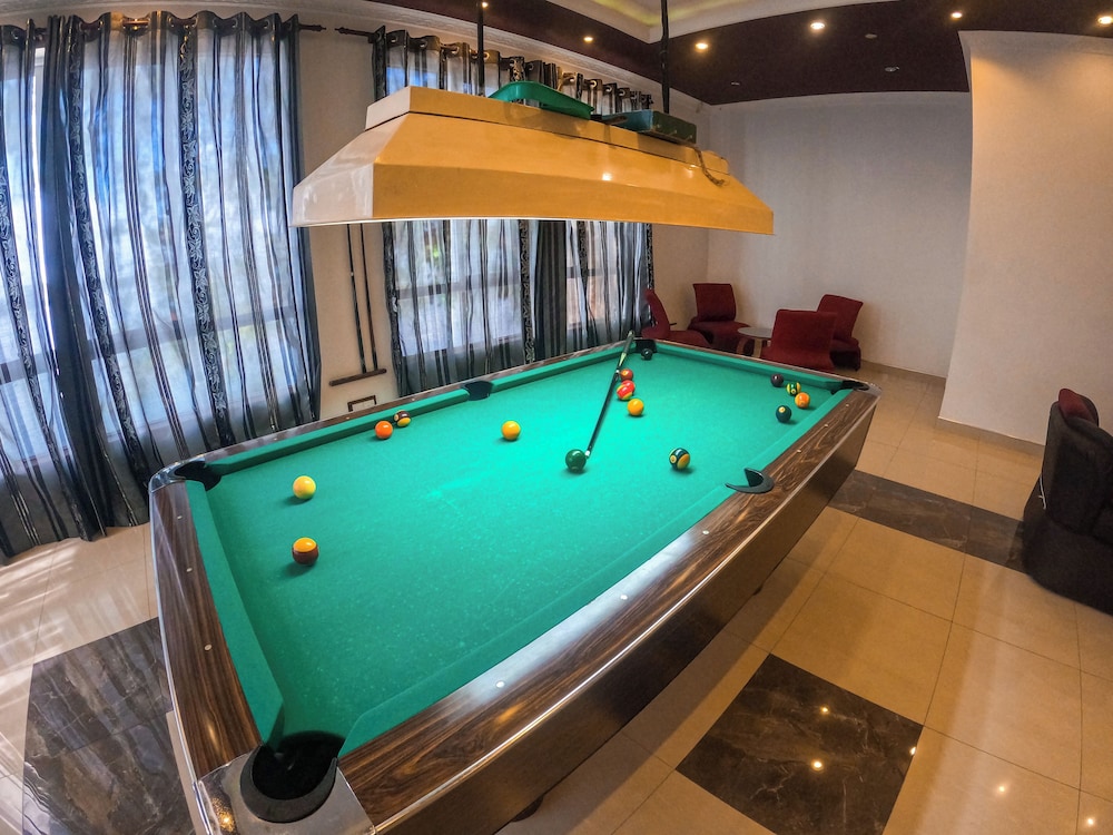 Centauria Lake Resort 24/50