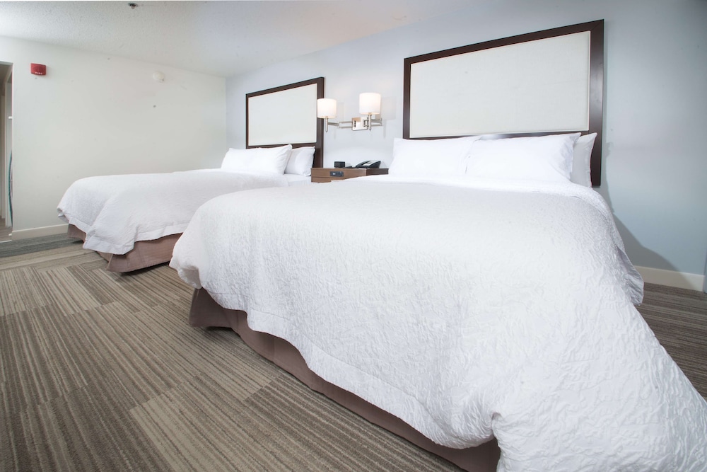 Hampton Inn by Hilton Tiffin 16/47