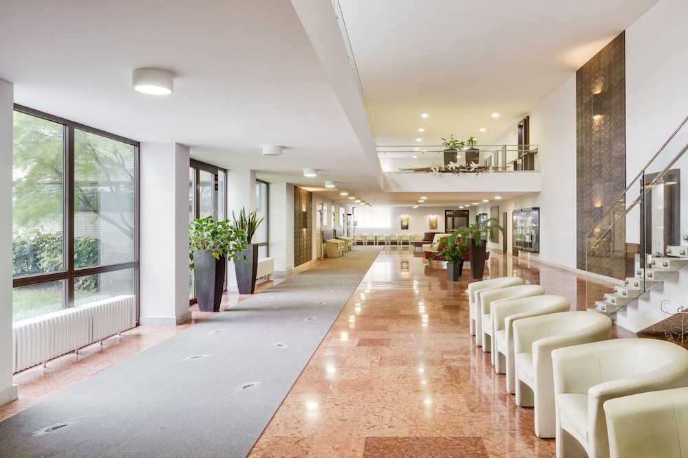 Spa Hotel Splendid Formerly Balnea Splendid Hotel 37/50