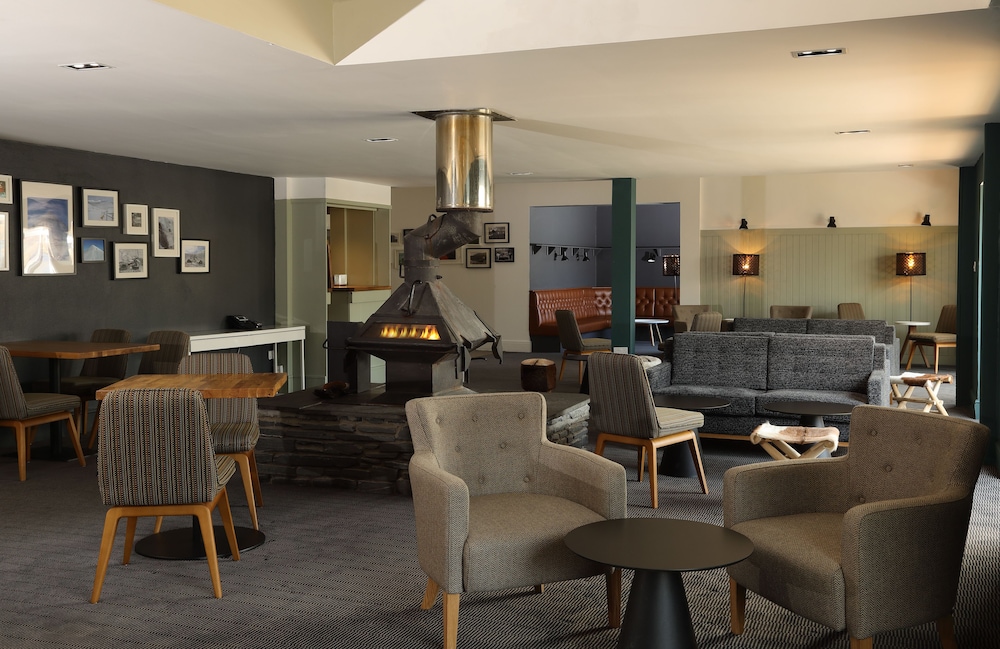 Isles of Glencoe Hotel 43/57