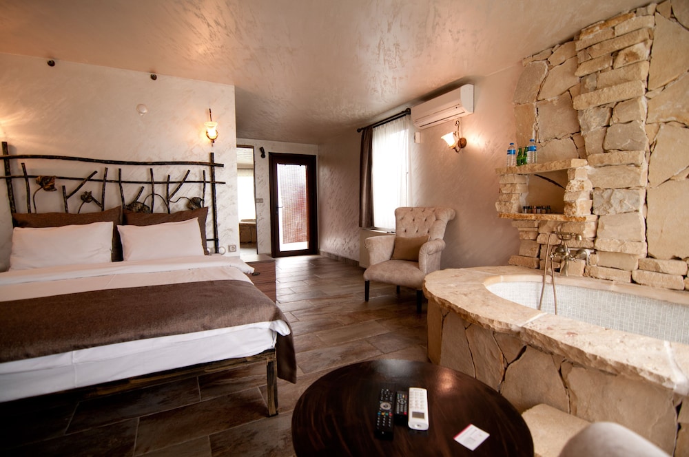 Agva Gizemli Nehir Hotel 6/69