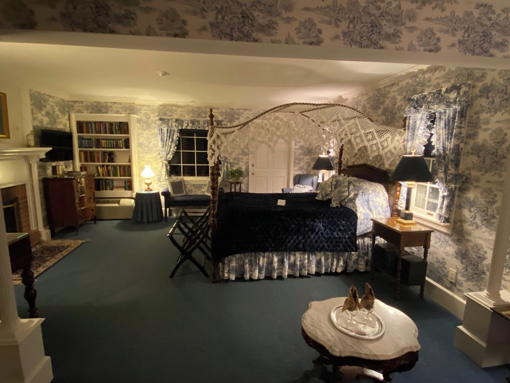 Asa Ransom House 27/62