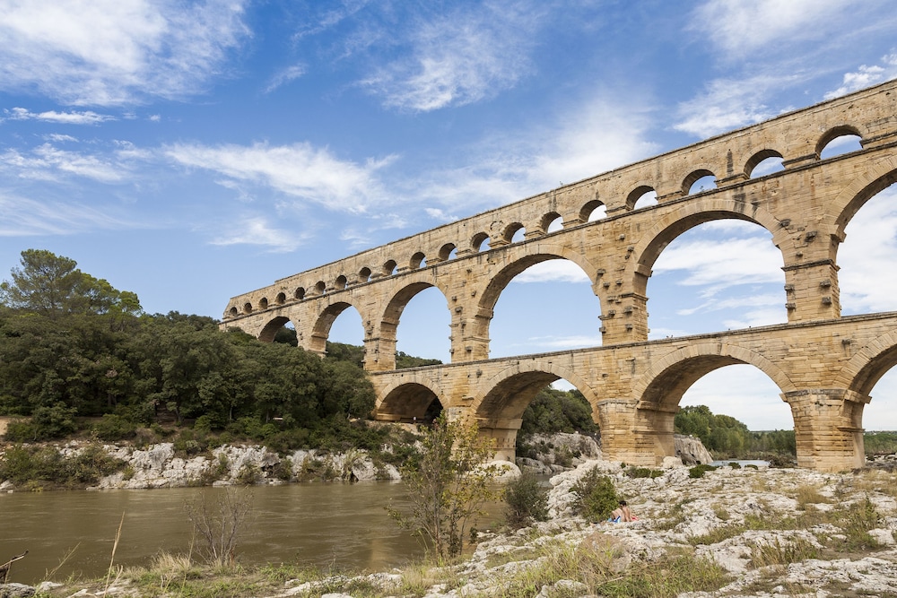 Residence Le Pont Du Gard 5/48