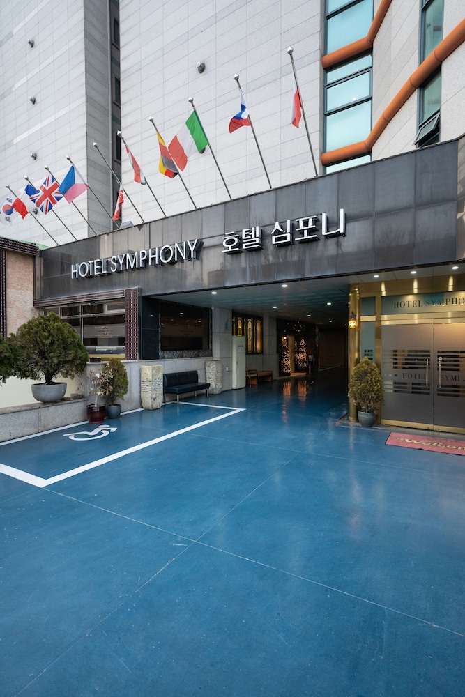 Suwon Symphony Tourist Hotel 5/52