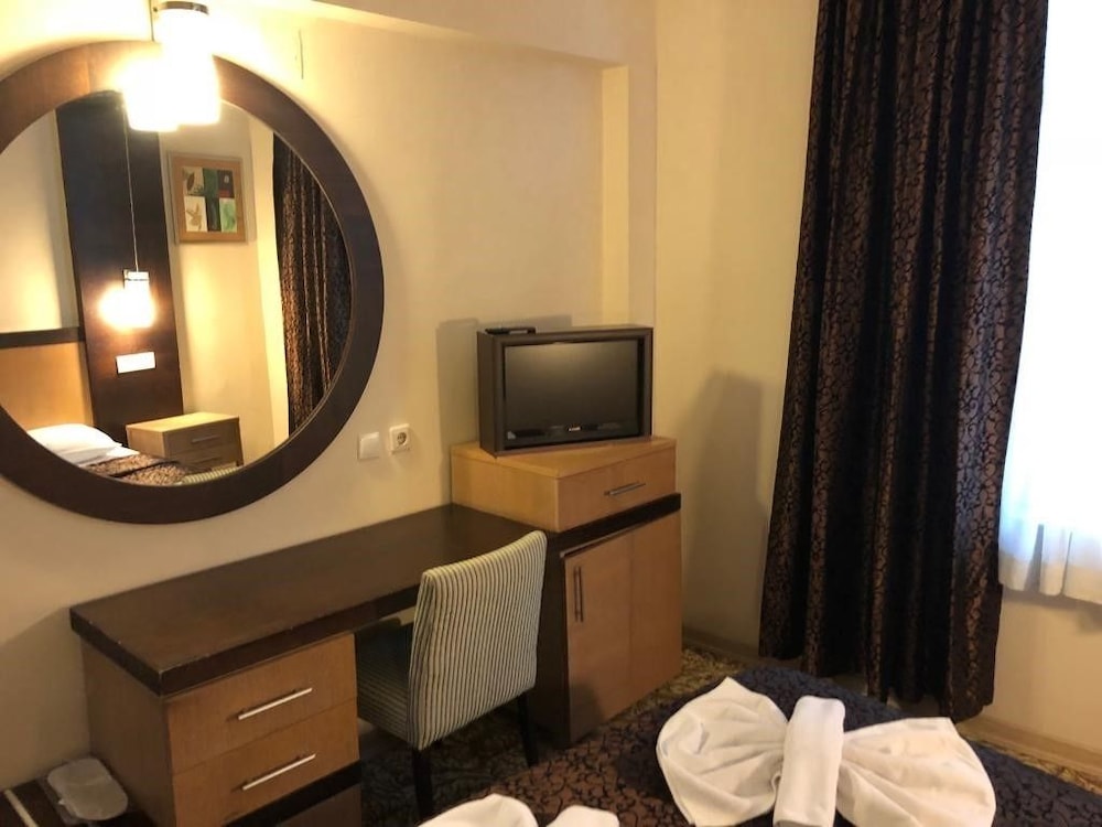 Topkapi Hotel 35/69