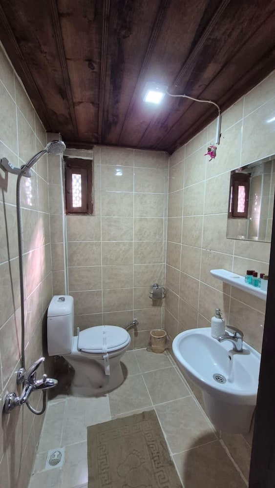 Turgut Reis Konak Otel 50/50