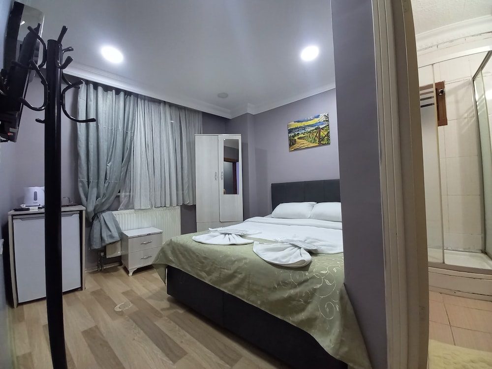 Avsin Apart Hotel 10/70