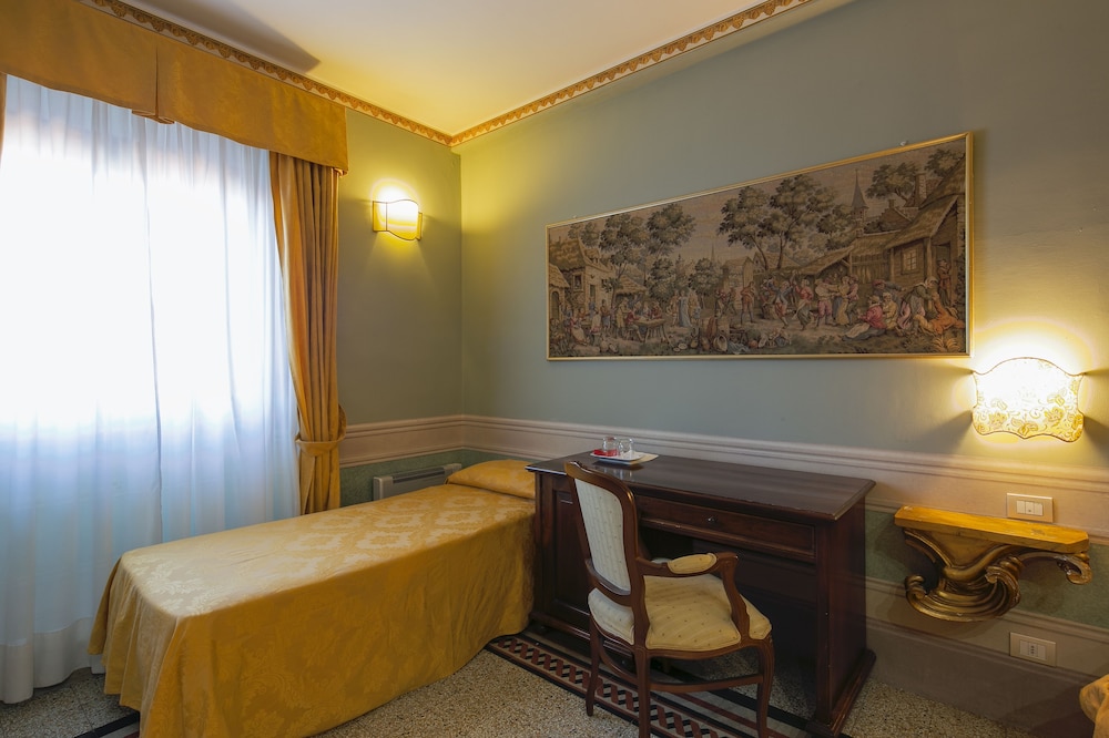 I Portici Hotel Residenza D Epoca 42/72
