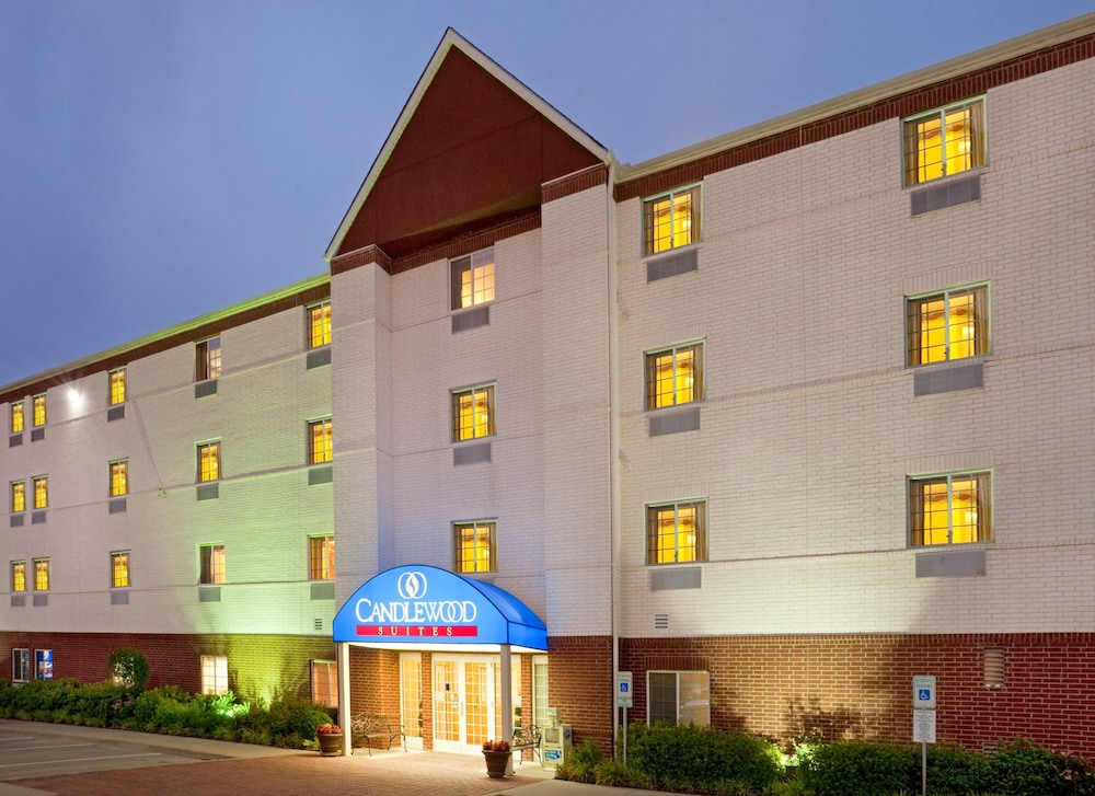 Candlewood Suites Tyler 5/54