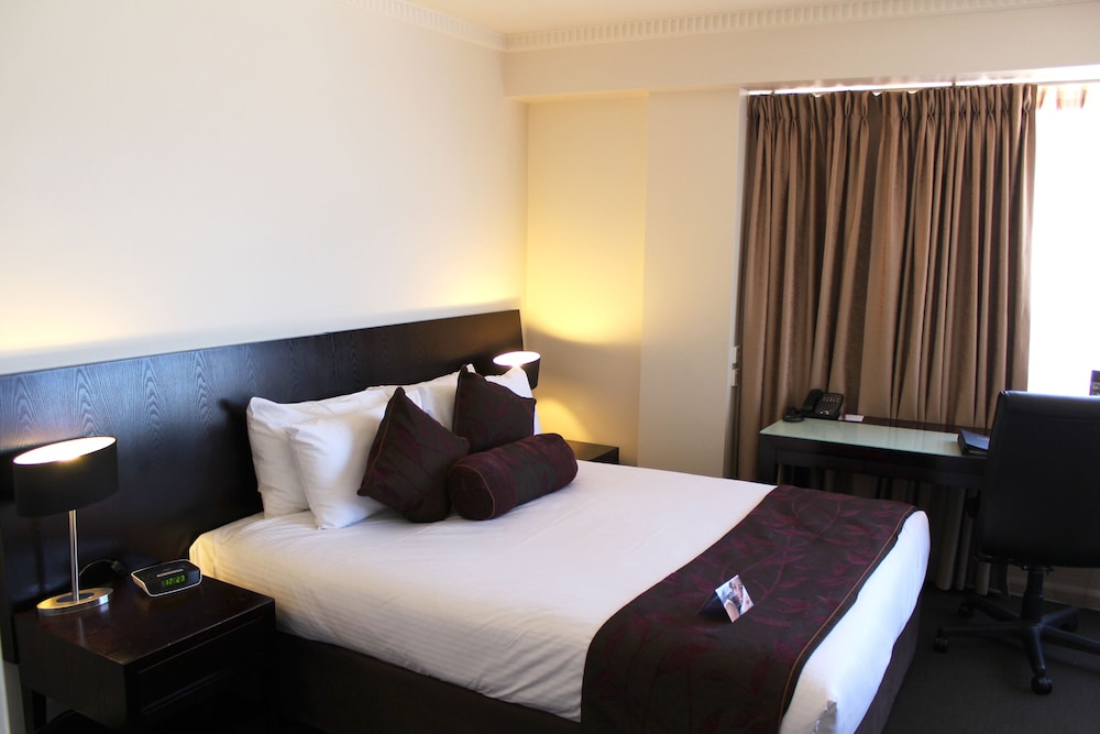 Hotel Grand Chancellor Adelaide 28/67
