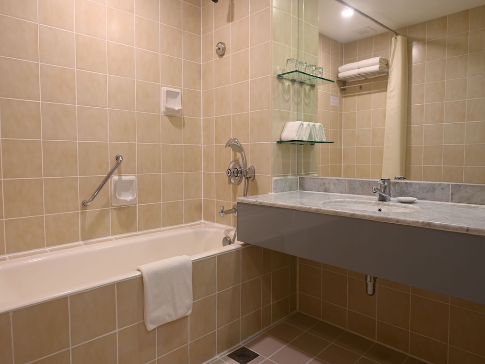 Bayview Hotel Langkawi 60/61