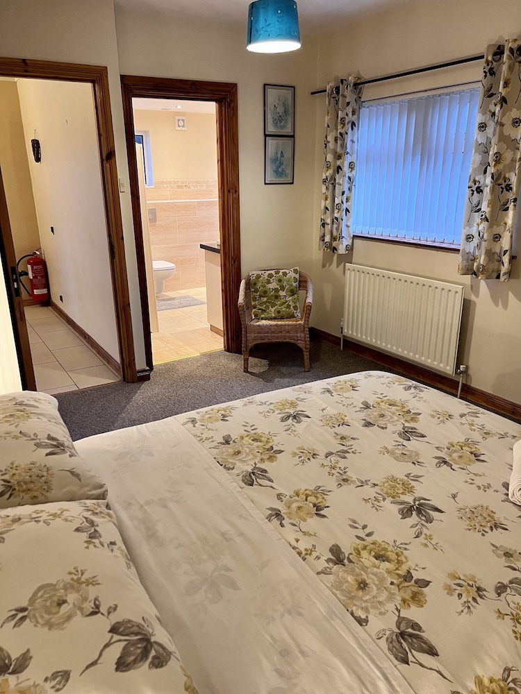 Ashfield Bed And Breakfast 24/44