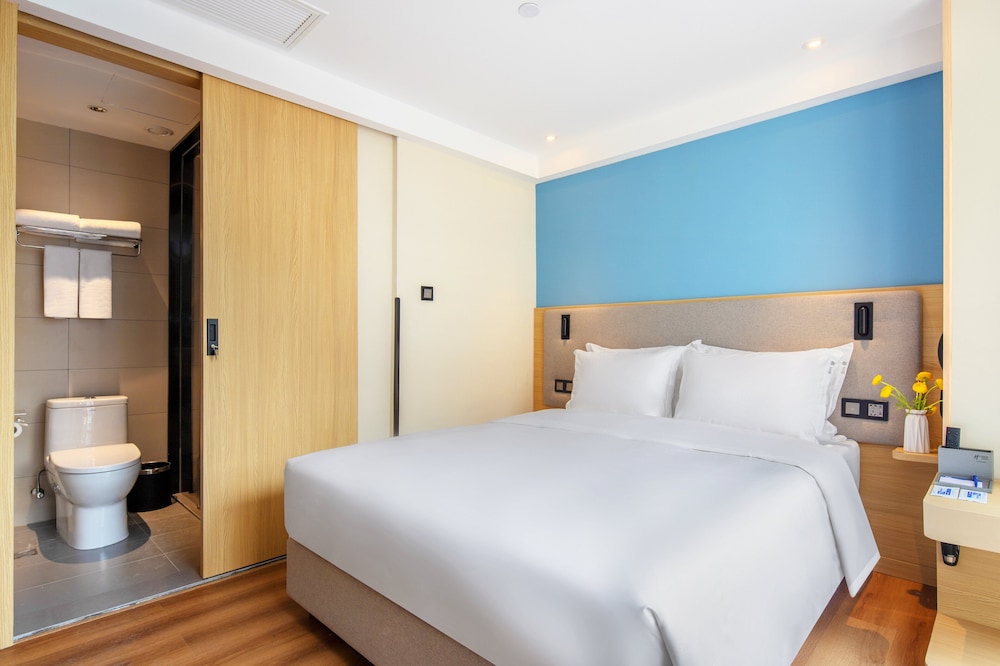 Holiday Inn Express Changsha Shengfu 12/47