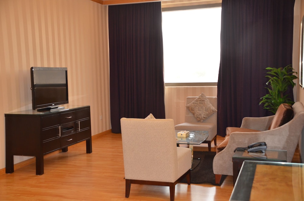 فندق جولدن نيو كونتيننتال EX: فندق الحياة جدة كونتيننتال(Al Hyatt Jeddah Continental Hotel) 31/33