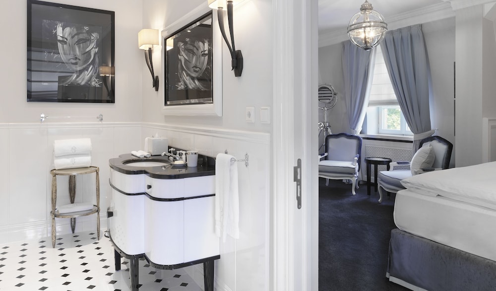 Schlosshotel Berlin 15/59