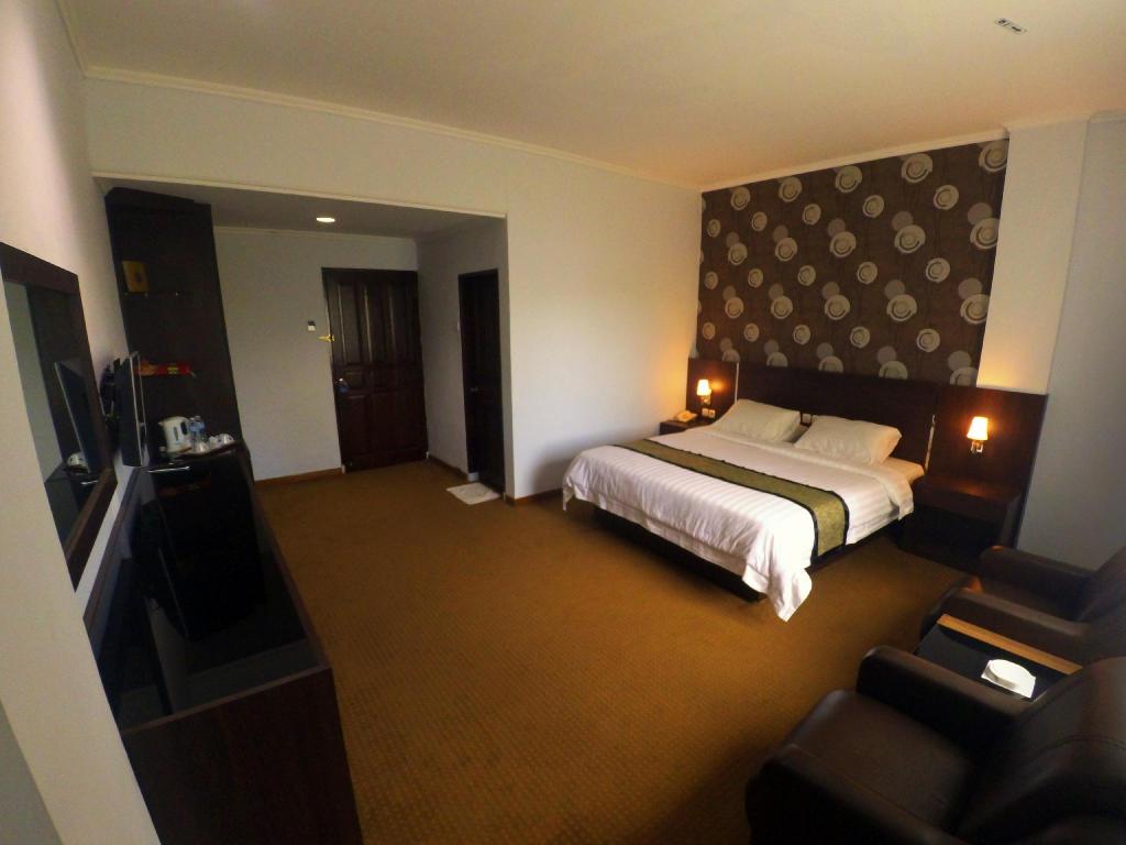 Hotel GRAN MALINDO 6/20