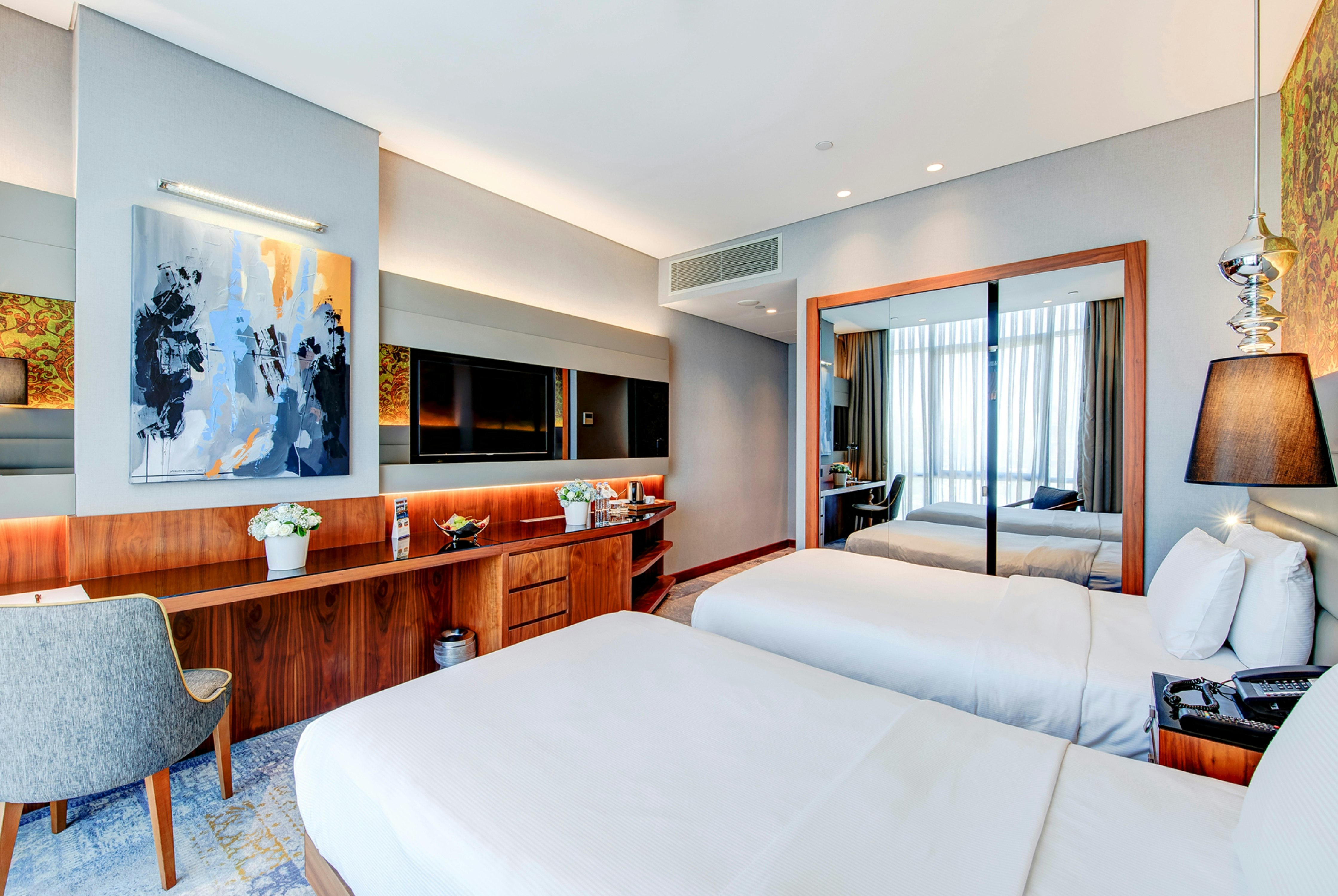 GUEST ROOM, TWIN BEDS