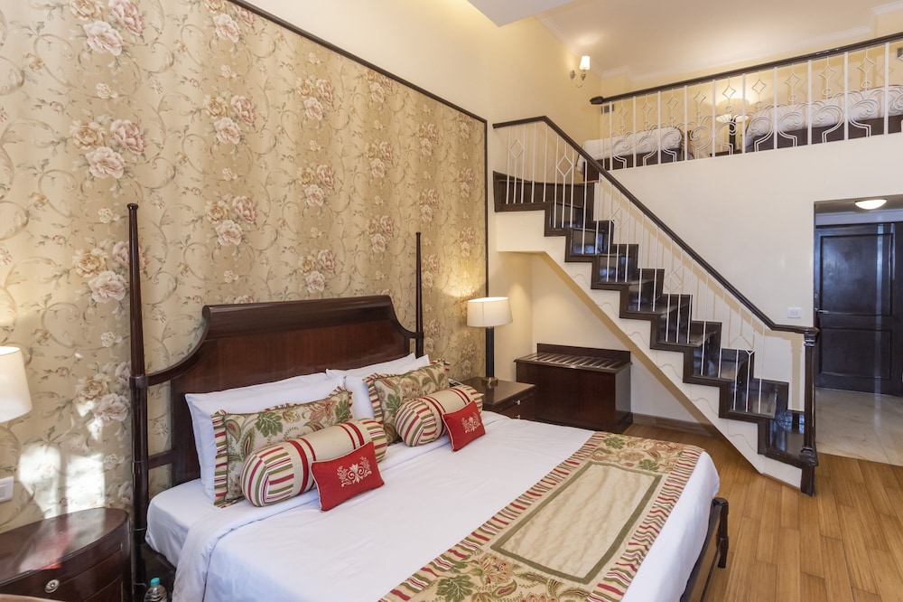 The Claridges Nabha Residence 2/34