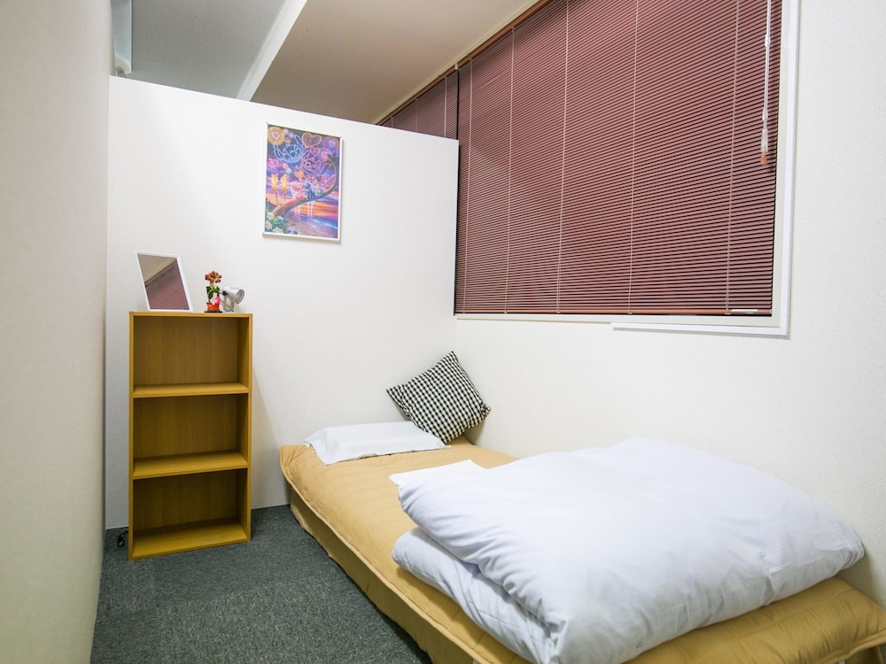 123Guest House 6/50