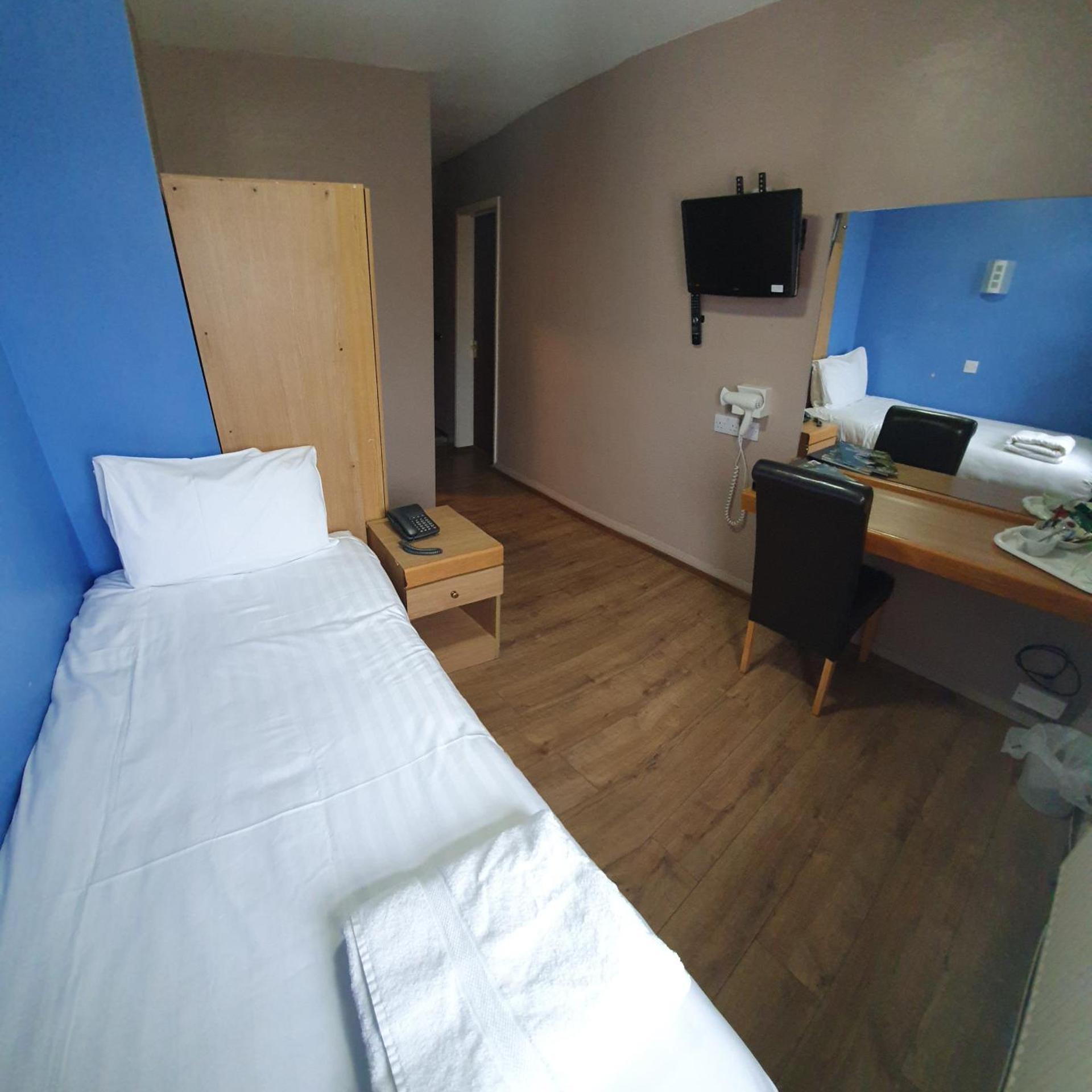 غرفة مفردة، Gilson Hotel 3/10