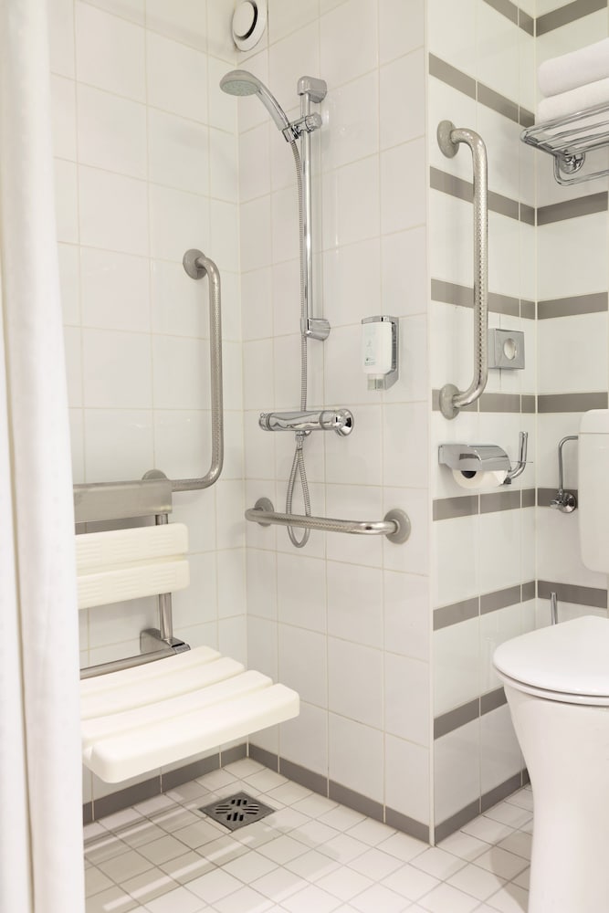 HOLIDAY INN VIENNA CITY 13/74
