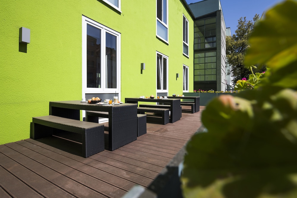 RiKu Hotel Neu-Ulm 38/42