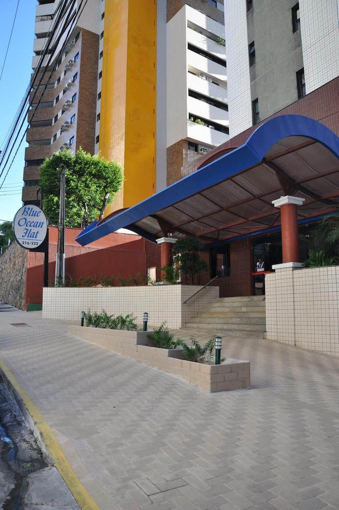 JOH Blue Ocean Hotel 60/63
