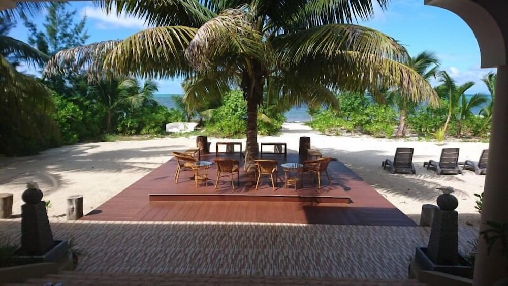 Seashell Beach Villa 24/32