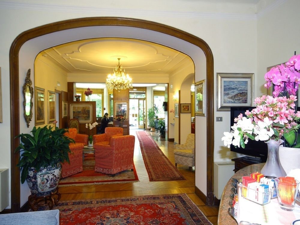 Hotel Royal 9/58