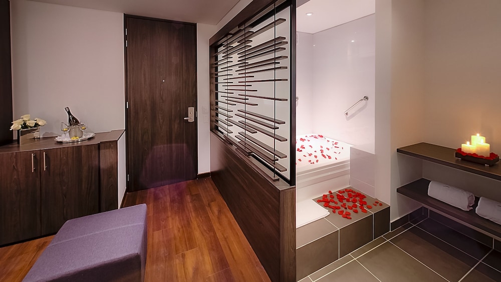 AZ HOTEL 43/60