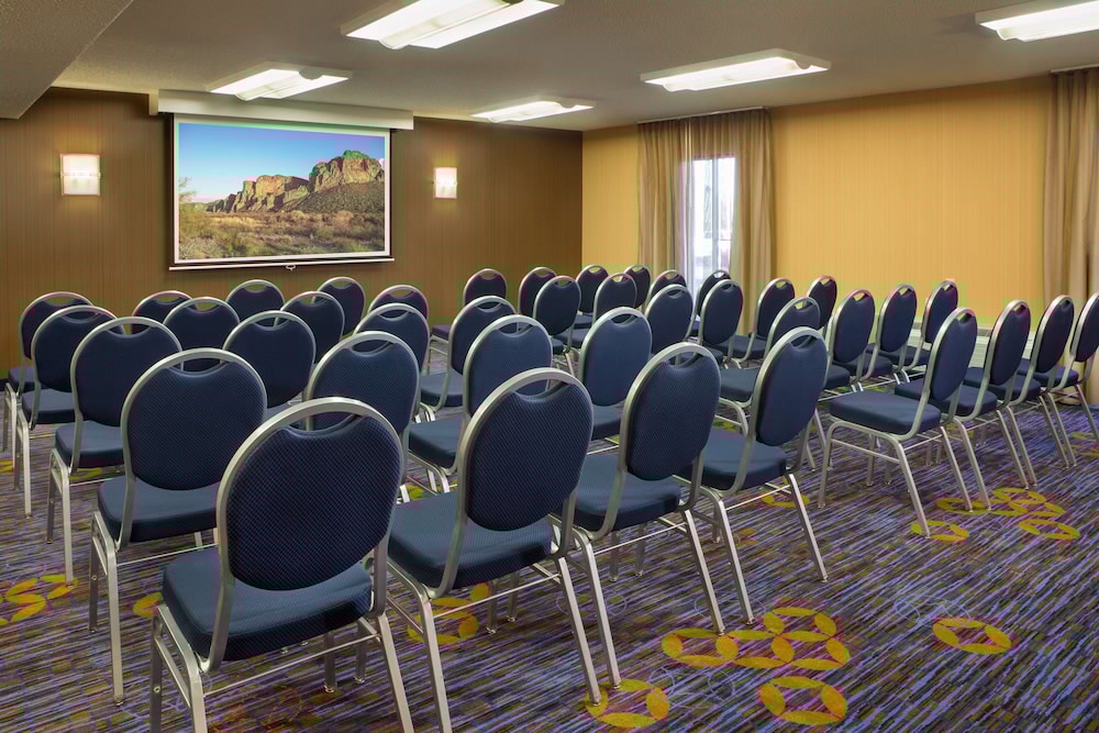 Sonesta Select Scottsdale At Mayo Clinic Campus 40/52