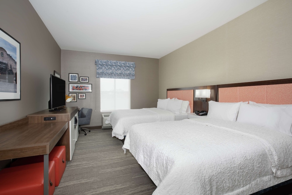 Hampton Inn & Suites Logan 17/48