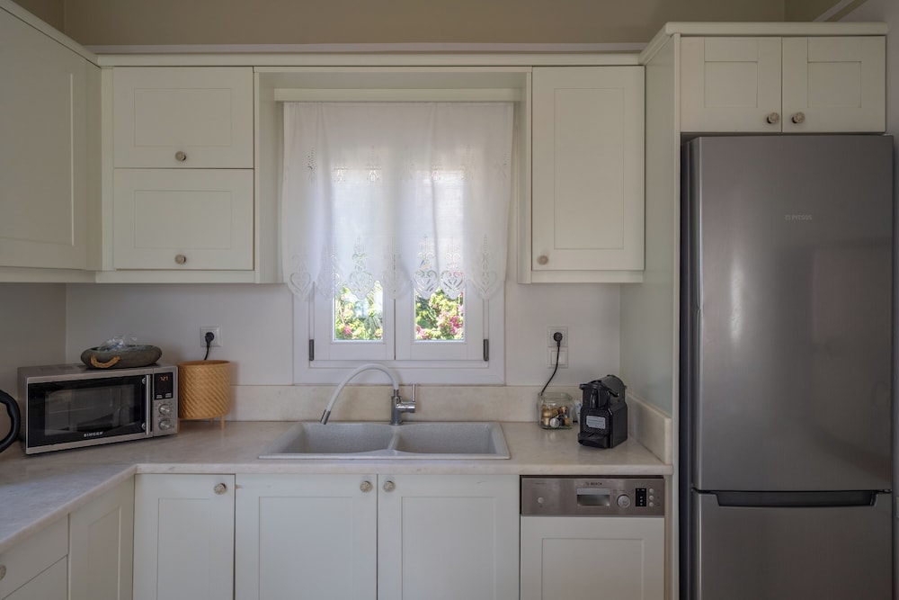 VALEA VILLA NAXOS 14/41
